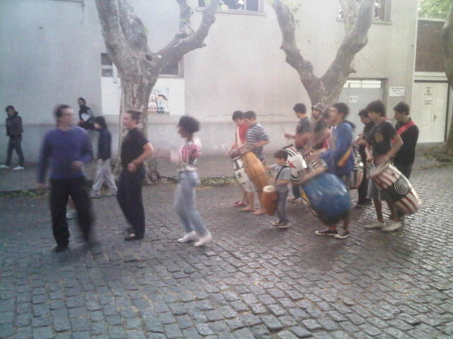 vorne sind die Funkemariechen